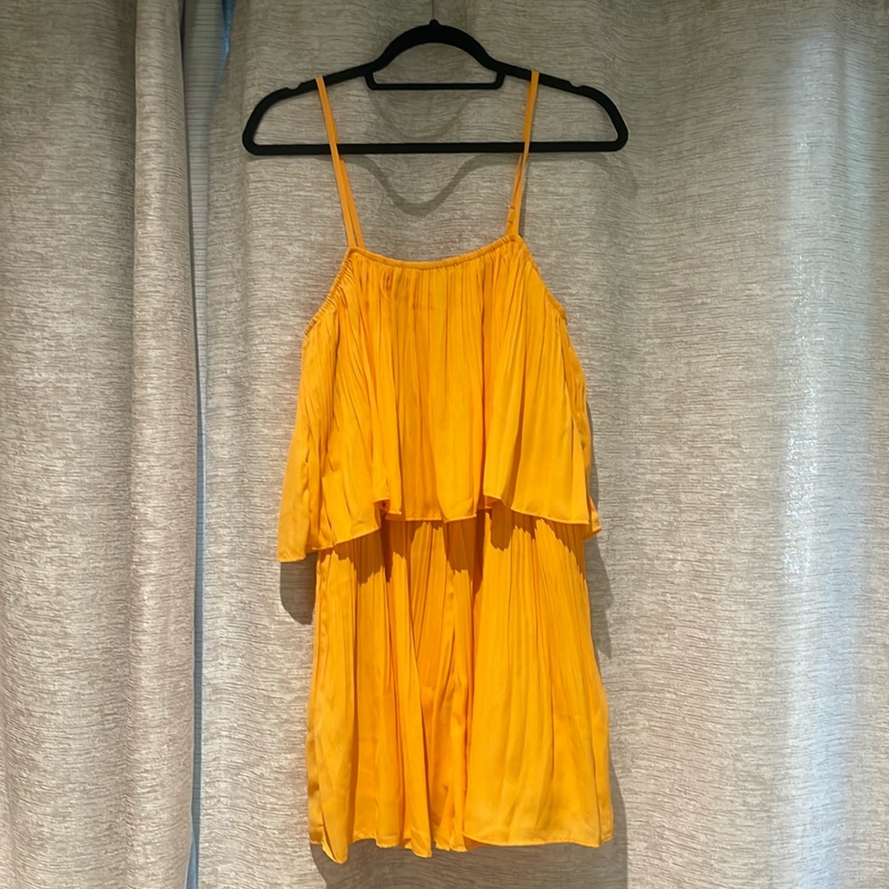 Pretty Garden Romper - Medium New Never Worn